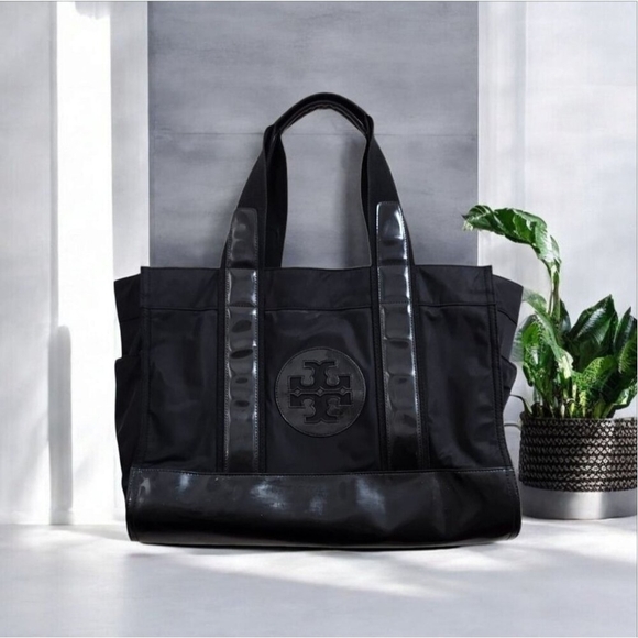 TORY BURCH Handbag/Nylon/Enamel/BLK/Black/Solid Color Black Nylon/Pate - Picture 15 of 15
